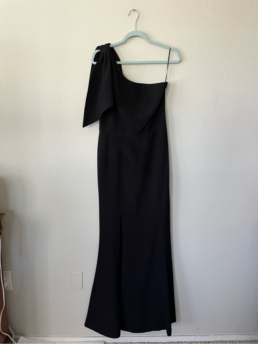 Dress The Population Georgina One Shoulder Crepe Black Gown Women's Size L - Picture 3 of 16